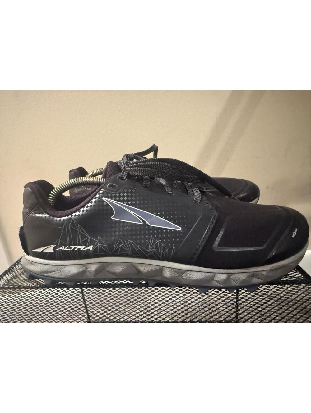 Altra Superior 4 Trail Running Shoes Black Zero Drop ALW1953G050 - Women's 10